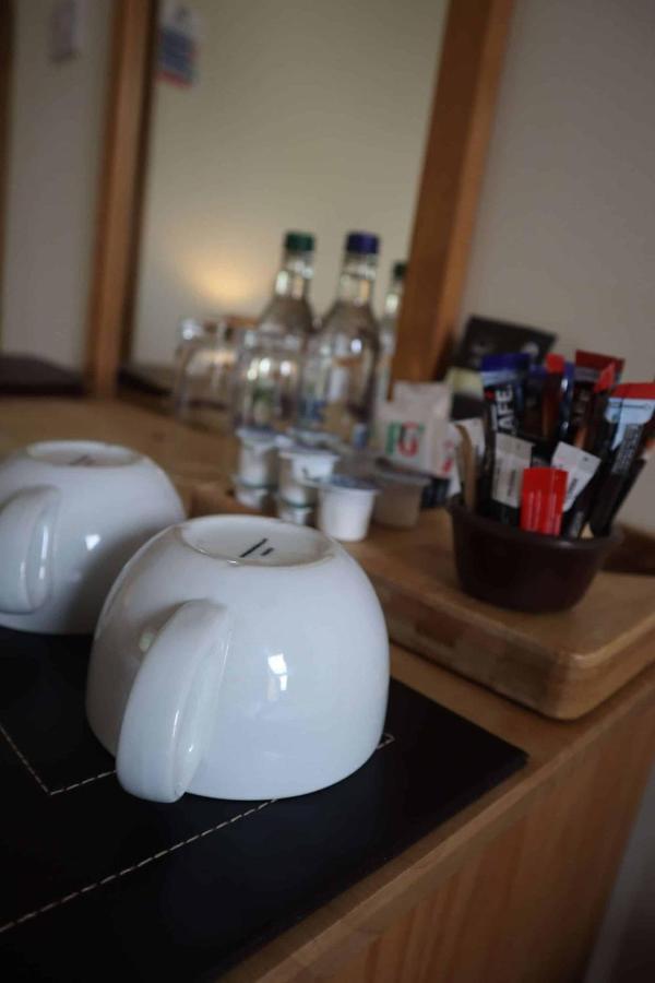 The Hare & Hounds Inn Foulridge Extérieur photo